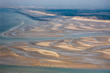 vue aérienne de la Baie de Somme dans le nord de la France