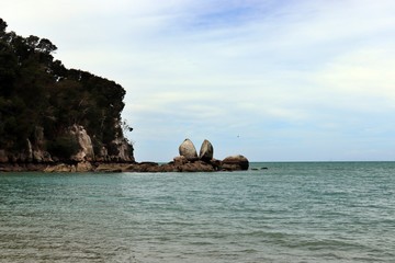 Split apple rock, Kaiteriteri, South Island, New Zealand
