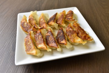 焼き餃子