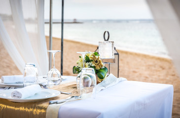 Romantic table setting
