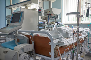 Critical state intubated patient with STEMI in intensive care department/united healthcare.