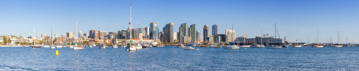 Fototapeta na wymiar San Diego skyline downtown panorama banner city sea skyscrapers bay boats