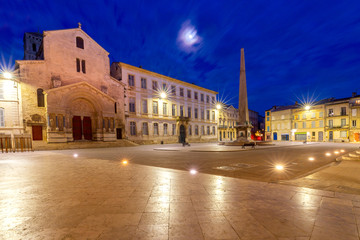 Fototapeta na wymiar Arles. Republic Square and City Hall at sunset.