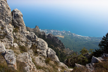  view of the city and the sea from the mountain