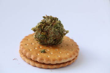 Dry Cannabis Medical Marijuana Cookies