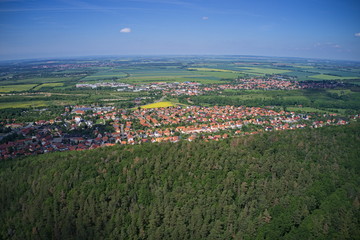 Fototapeta na wymiar Harz. Vogelperspektive Gernrode.