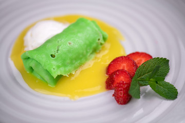 Dadar Gulung- Indonesian Coconut Pancakes