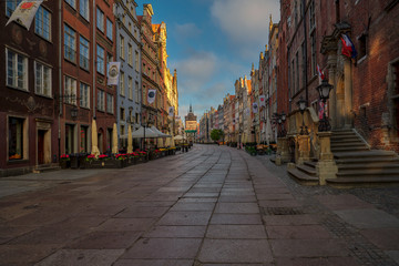 Fototapeta na wymiar Gdansk, Poland - old town and beautiful Gdańsk tenement houses. Długa Street
