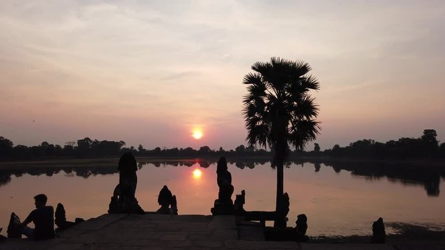 Srach Srang is a popular meeting place of sunrise, in the archaeological Park of Angkor, Angkor Tom.