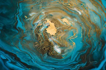 Acrylflüssigkeit Art.-Nr. Blaue türkisfarbene Wellen und goldene Fleckeneinschlüsse. Abstrakter Raumhintergrund oder -beschaffenheit © colnihko