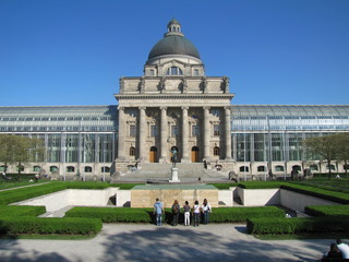 Fototapeta na wymiar Staatskanzlei in Munich, Germany