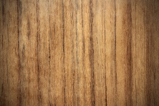 Hyedua wood surface - vertical lines