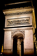 Fototapeta na wymiar Arc de triomphe in paris france