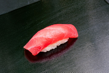 fresh tuna sushi © topntp