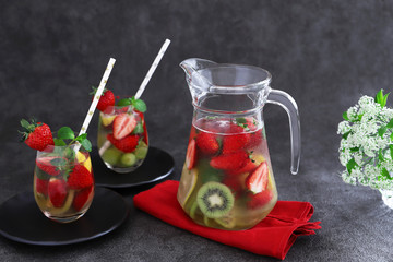 Infused detox water with strawberry,kiwifruit,whitegrape and lemon 
