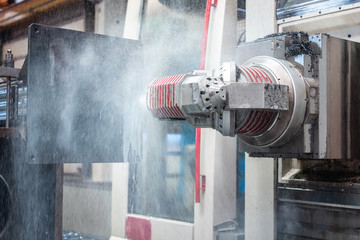 Industrielle Fr&auml;smaschine 