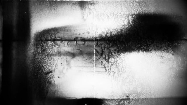 Flicker 098: Abstract film leader forms flicker and pulse (Loop).