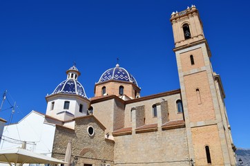 Fototapeta na wymiar church in spain with the deep blue sky