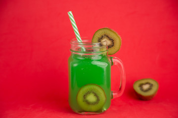 kiwi juice with chia seeds