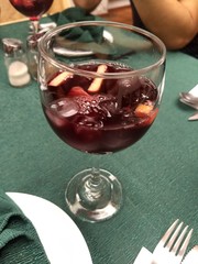 Una copa de vino en el almuerzo