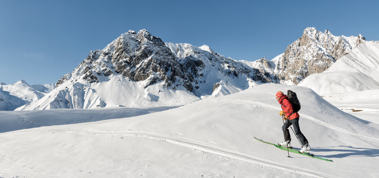 Georgia, Caucasus, Gudauri, man on a ski tour