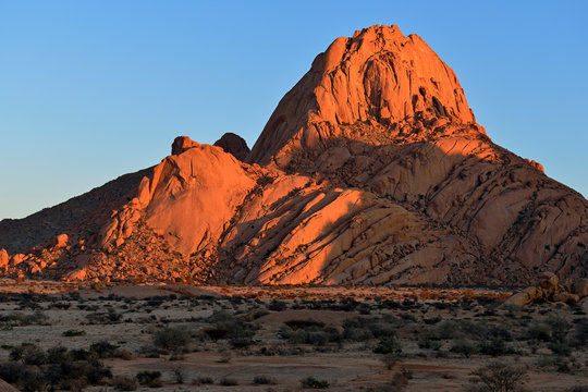 Africa, Namibia, Erongo Province, Spitzkoppe in the evening light
