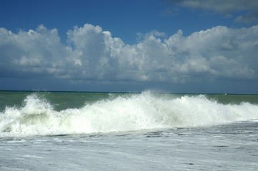 waves crashing on the beach
