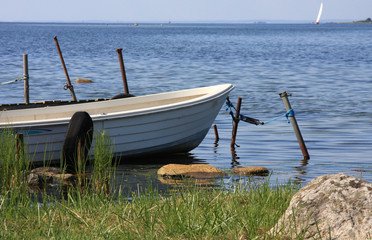 Boot am Bootaanleger von Soelvesborg,  Schweden, Europa