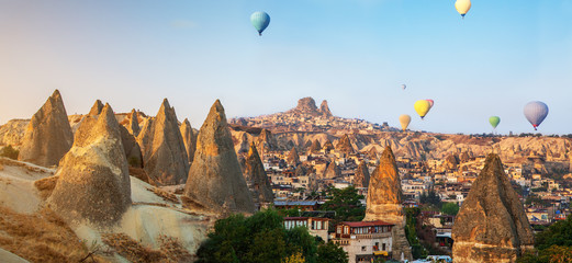 hot air balloon in cappadocia © Alexander Ozerov