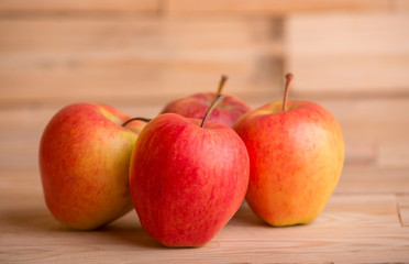 apples