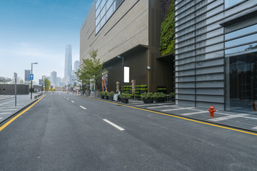 Fototapeta premium empty highway with cityscape and skyline of shenzhen,China.