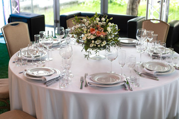 Table setting in the restaurant. Preparing for the Banquet Selective focus.