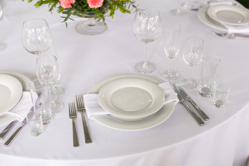 Table setting in the restaurant. Preparing for the Banquet Selective focus.