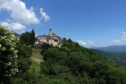 Ortsbild von Greccio, Latium. Italien
