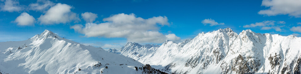 Fototapeta na wymiar Silvretta Alps winter panorama, Austria