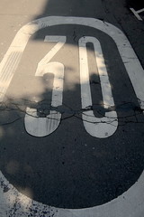 Zone 30 Bodenzeichen