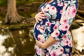 Maternity Belly with Floral Print by River