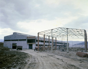 Factory construction with steel construction technology