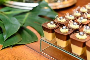 chocolat ball pavé in the cup