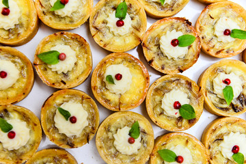mini quiche varied flavors, brazilian snacks