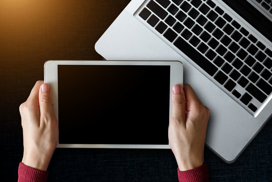 Top View Searching Browsing Internet Data Information Networking Concept With Blank Search Bar.businessman Working With Mobile Phone And Laptop Computer VR Icon In Office