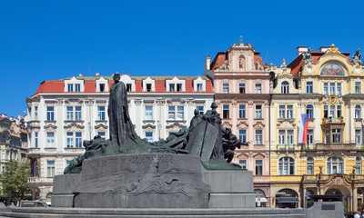 Fototapeta premium Prague - Beautiful Houses and Jan Hus Memorial at The Old Town S