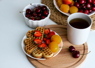 healthy breakfast with granola and fresh berries