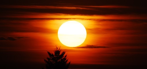 Sunset in Berlin and Brandenburg of September 16, 2012, Germany