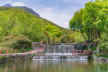 Fototapeta premium 玉水寨の水の流れ