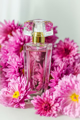 Obraz na płótnie Canvas perfume with floral scent