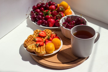 breakfast with fruits and berries