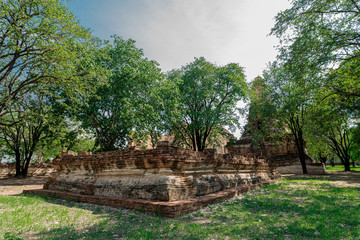 Fototapeta na wymiar Ruins Pagoda of Wat Maheyong ,Ancient Temple,Ayutthaya,Thailand,Asia