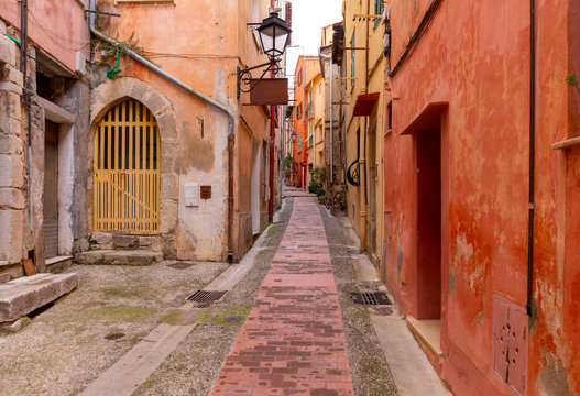 Menton. Old narrow street in the historic part of the city.