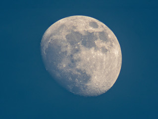 Waxing Gibbous Moon,The time before the full moon